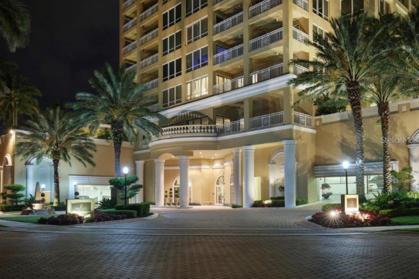 35 WATERGATE DRIVE, SARASOTA, Florida 34236, 3 Bedrooms Bedrooms, ,3 BathroomsBathrooms,Residential,For Sale,WATERGATE,A4529059