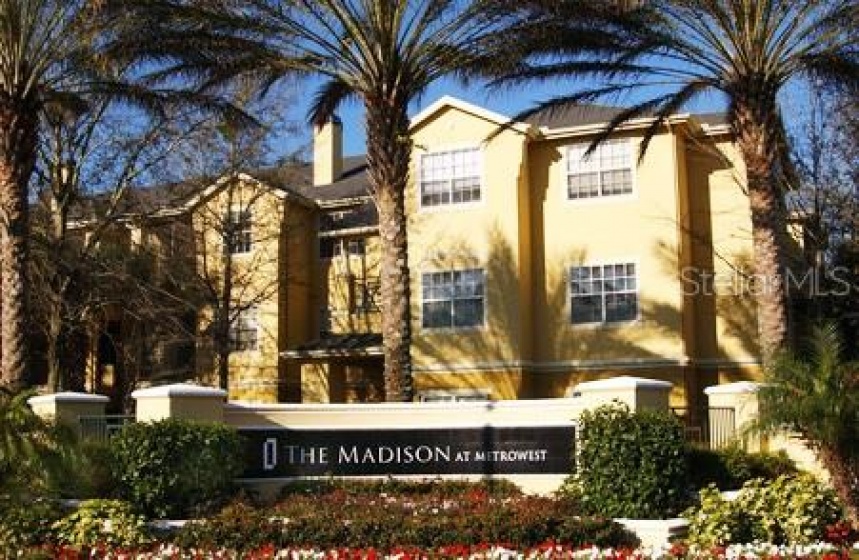 2528 ROBERT TRENT JONES DRIVE, ORLANDO, Florida 32835, 2 Bedrooms Bedrooms, ,1 BathroomBathrooms,Residential,For Sale,ROBERT TRENT JONES,O6011171