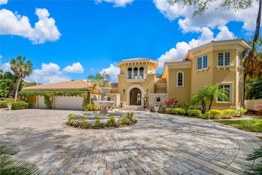 61 WASHINGTON DRIVE, SARASOTA, Florida 34236, 7 Bedrooms Bedrooms, ,8 BathroomsBathrooms,Residential,For Sale,WASHINGTON,A4528731