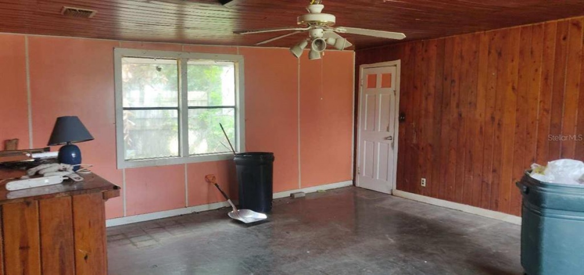 505 LAKE ELIZABETH DRIVE, WINTER HAVEN, Florida 33884, 3 Bedrooms Bedrooms, ,2 BathroomsBathrooms,Residential,For Sale,LAKE ELIZABETH,O6012056