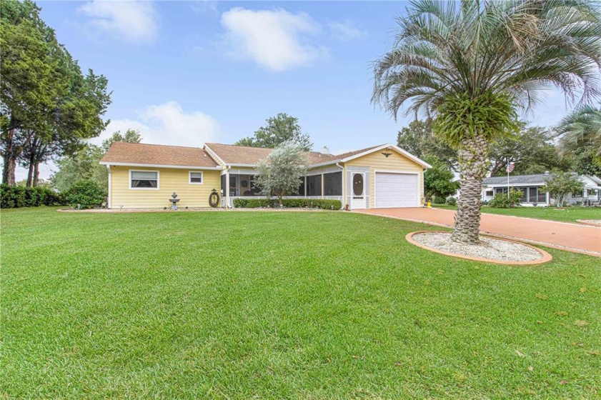 10041 98TH TERRACE, OCALA, Florida 34481, 3 Bedrooms Bedrooms, ,2 BathroomsBathrooms,Residential,For Sale,98TH,OM629695