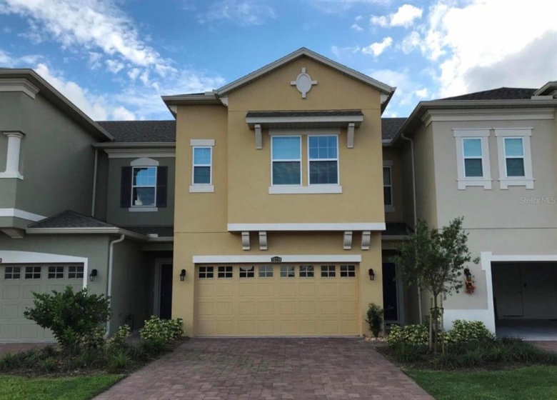 15214 SUNRISE GROVE COURT, WINTER GARDEN, Florida 34787, 3 Bedrooms Bedrooms, ,2 BathroomsBathrooms,Residential,For Sale,SUNRISE GROVE,O6003016