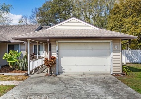 505 MARKET SQUARE, LAKELAND, Florida 33813, 2 Bedrooms Bedrooms, ,2 BathroomsBathrooms,Residential,For Sale,MARKET,L4928173
