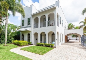 3633 DUBSDREAD CIRCLE, ORLANDO, Florida 32804, 6 Bedrooms Bedrooms, ,6 BathroomsBathrooms,Residential,For Sale,DUBSDREAD,O6012481