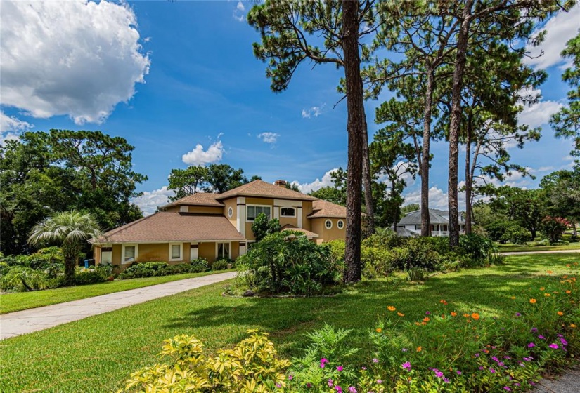 9 STONE GATE, LONGWOOD, Florida 32779, 4 Bedrooms Bedrooms, ,4 BathroomsBathrooms,Residential,For Sale,STONE GATE,O6011699