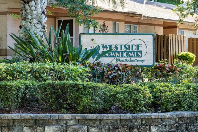 1014 WESTSIDE DRIVE, WINTER GARDEN, Florida 34787, 2 Bedrooms Bedrooms, ,1 BathroomBathrooms,Residential,For Sale,WESTSIDE,O6011805