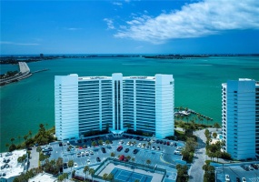 888 BLVD OF THE ARTS, SARASOTA, Florida 34236, 2 Bedrooms Bedrooms, ,2 BathroomsBathrooms,Residential,For Sale,BLVD OF THE ARTS,A4528289