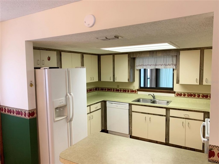 10250 92ND AVENUE, OCALA, Florida 34481, 2 Bedrooms Bedrooms, ,2 BathroomsBathrooms,Residential,For Sale,92ND,OM636291