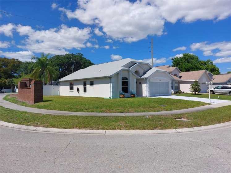 1418 SIERRA CIRCLE, KISSIMMEE, Florida 34744, 3 Bedrooms Bedrooms, ,2 BathroomsBathrooms,Residential,For Sale,SIERRA,O6012735