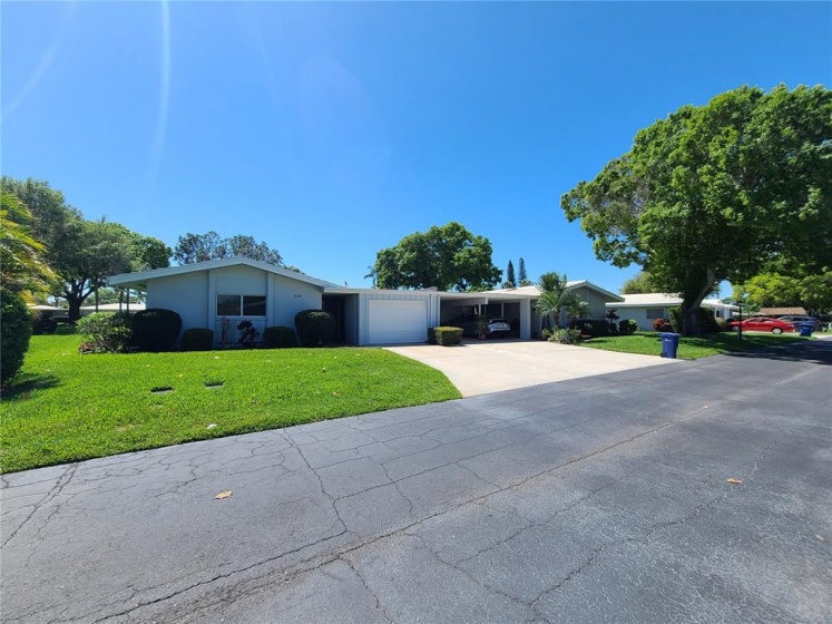 3258 SOUTHFIELD LANE, SARASOTA, Florida 34239, 2 Bedrooms Bedrooms, ,2 BathroomsBathrooms,Residential,For Sale,SOUTHFIELD,A4529285