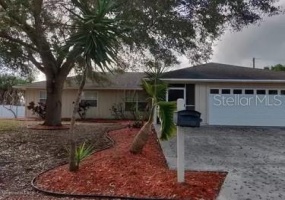 575 BANANA BOULEVARD, MERRITT ISLAND, Florida 32952, 3 Bedrooms Bedrooms, ,2 BathroomsBathrooms,Residential,For Sale,BANANA,O6012785