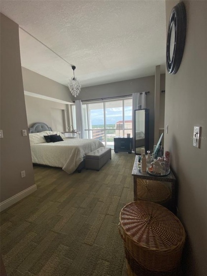 1990 MAIN STREET, SARASOTA, Florida 34236, 2 Bedrooms Bedrooms, ,2 BathroomsBathrooms,Residential,For Sale,MAIN,A4529314