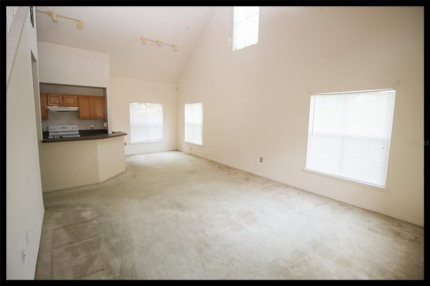6029 WESTGATE DRIVE, ORLANDO, Florida 32835, 2 Bedrooms Bedrooms, ,2 BathroomsBathrooms,Residential,For Sale,WESTGATE,O5987820