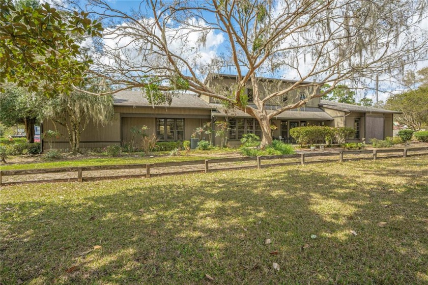 4706 FORT KING STREET, OCALA, Florida 34470, 3 Bedrooms Bedrooms, ,2 BathroomsBathrooms,Residential,For Sale,FORT KING,OM634629