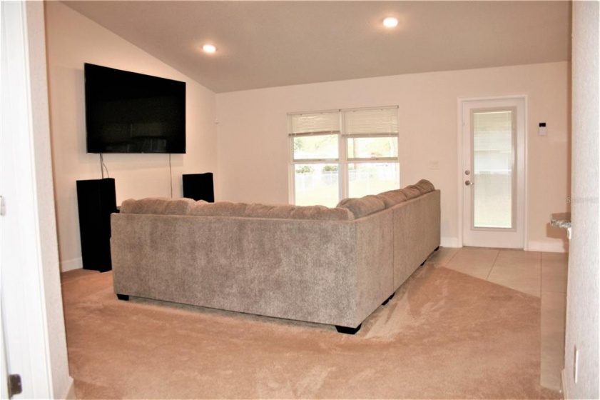 15 REDWOOD TRACE, OCALA, Florida 34472, 4 Bedrooms Bedrooms, ,2 BathroomsBathrooms,Residential,For Sale,REDWOOD,OM635051