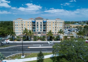 1064 TAMIAMI TRAIL, SARASOTA, Florida 34236, 1 Bedroom Bedrooms, ,1 BathroomBathrooms,Residential,For Sale,TAMIAMI,A4529281