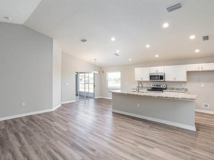 8992 42ND COURT, OCALA, Florida 34480, 3 Bedrooms Bedrooms, ,2 BathroomsBathrooms,Residential,For Sale,42ND,L4928817