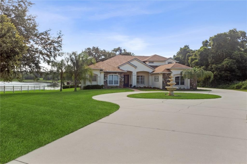 10733 DARK WATER COURT, CLERMONT, Florida 34715, 5 Bedrooms Bedrooms, ,4 BathroomsBathrooms,Residential,For Sale,DARK WATER,G5044064