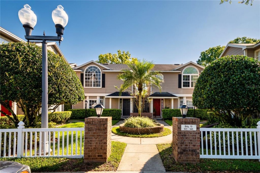 919 SYKES COURT, ORLANDO, Florida 32828, 3 Bedrooms Bedrooms, ,2 BathroomsBathrooms,Residential,For Sale,SYKES,O6011540