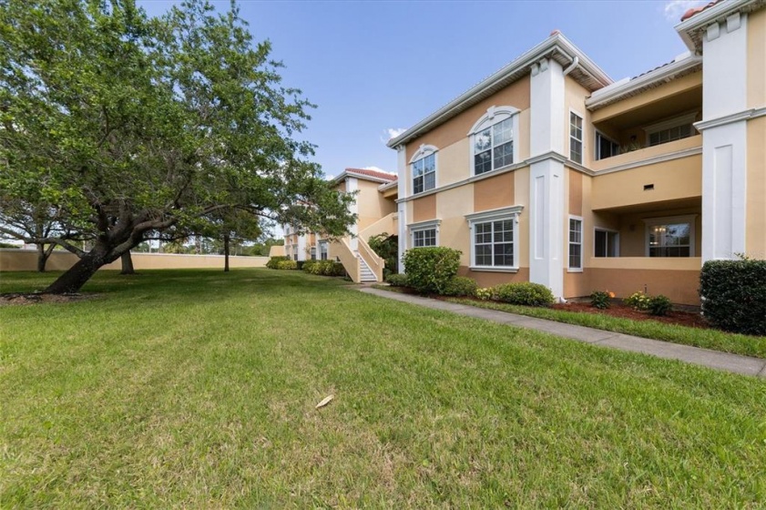 1185 VILLAGIO CIRCLE, SARASOTA, Florida 34237, 2 Bedrooms Bedrooms, ,2 BathroomsBathrooms,Residential,For Sale,VILLAGIO,A4529114