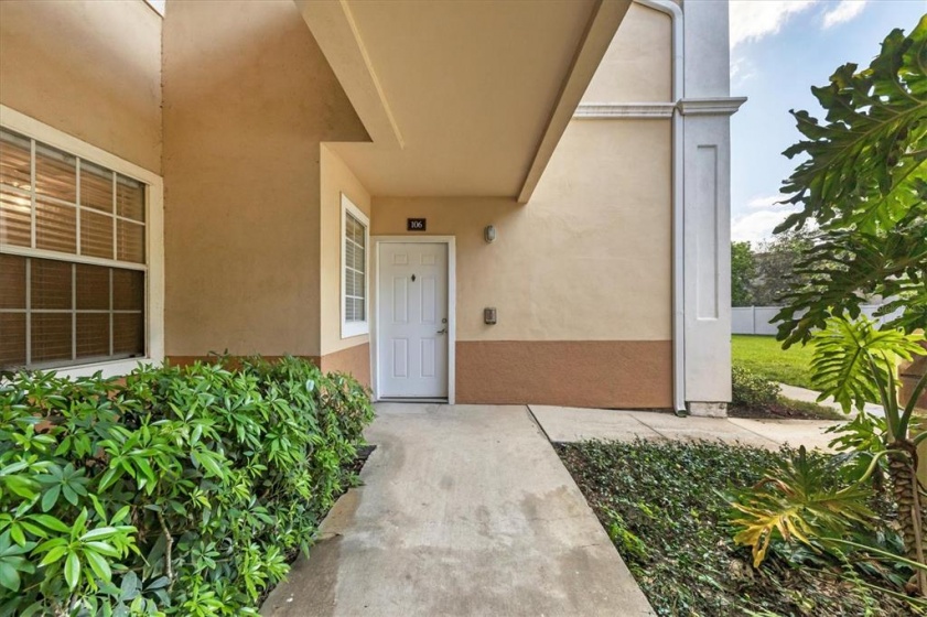 1185 VILLAGIO CIRCLE, SARASOTA, Florida 34237, 2 Bedrooms Bedrooms, ,2 BathroomsBathrooms,Residential,For Sale,VILLAGIO,A4529114