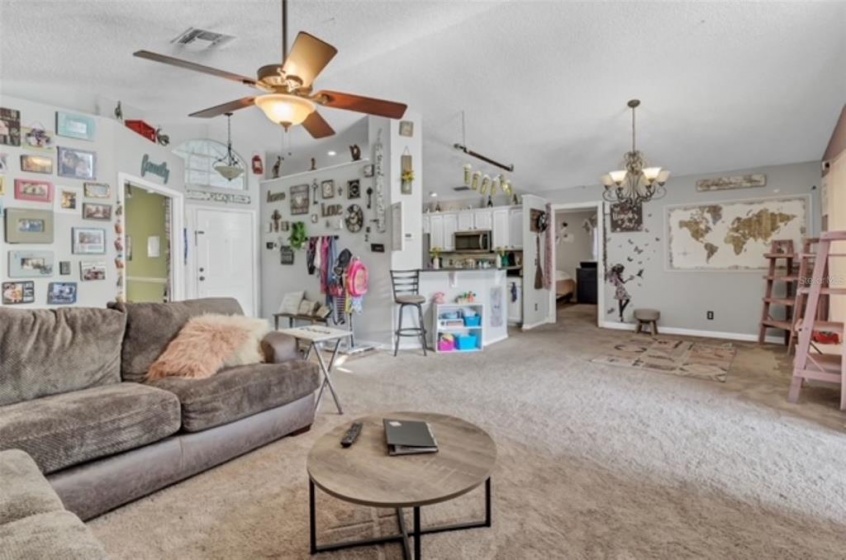2551 LOGANDALE DRIVE, ORLANDO, Florida 32817, 3 Bedrooms Bedrooms, ,2 BathroomsBathrooms,Residential,For Sale,LOGANDALE,O6012690
