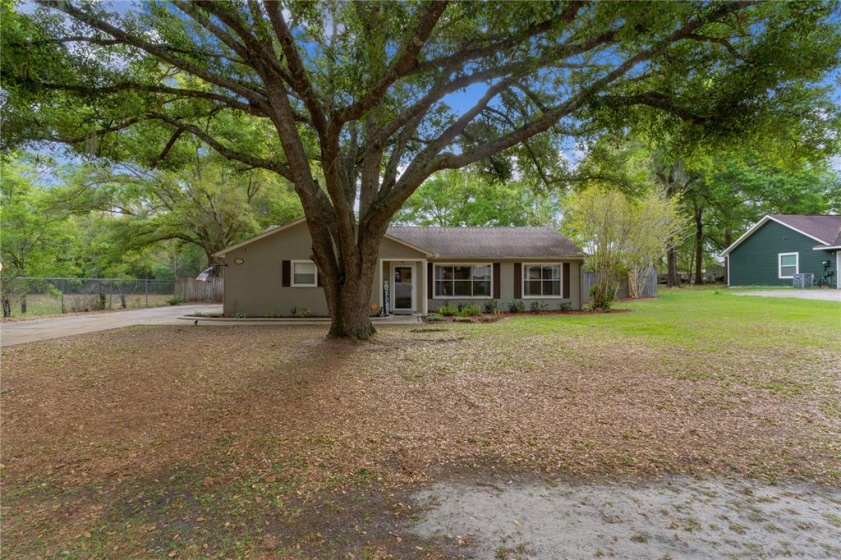 10727 67TH TERRACE, OCALA, Florida 34476, 3 Bedrooms Bedrooms, ,2 BathroomsBathrooms,Residential,For Sale,67TH,OM636374