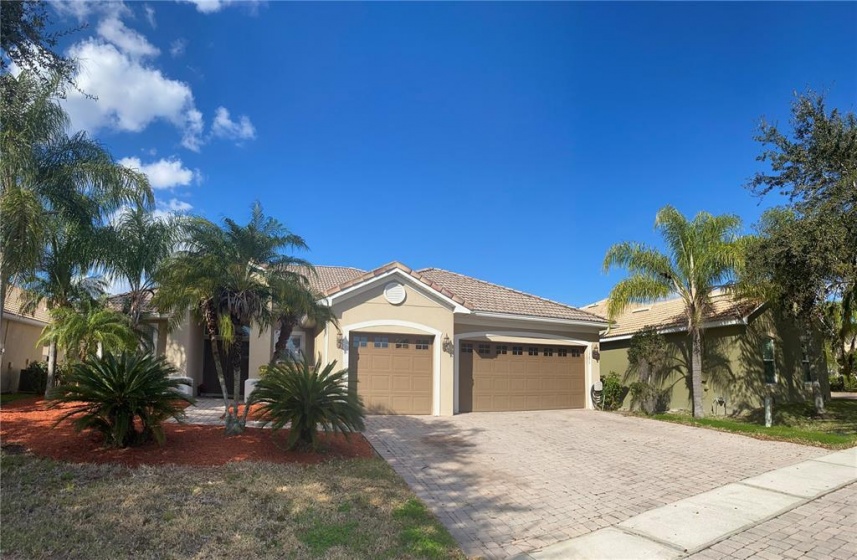 1771 WINDWARD OAKS COURT, KISSIMMEE, Florida 34746, 3 Bedrooms Bedrooms, ,2 BathroomsBathrooms,Residential,For Sale,WINDWARD OAKS,O6001242