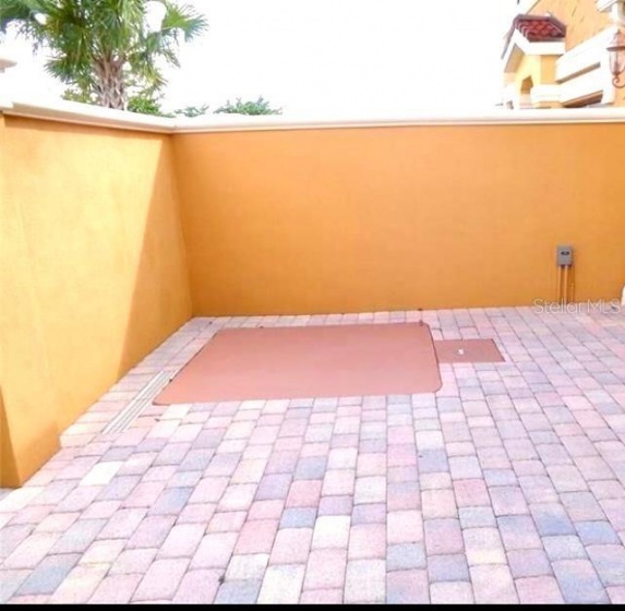 2876 BELLA VISTA DRIVE, DAVENPORT, Florida 33897, 3 Bedrooms Bedrooms, ,2 BathroomsBathrooms,Residential,For Sale,BELLA VISTA,O6011293