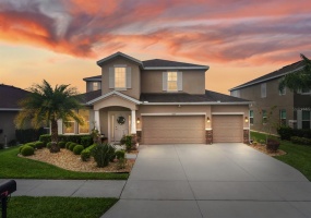 722 LAKE DOUGLAS DRIVE, GROVELAND, Florida 34736, 4 Bedrooms Bedrooms, ,3 BathroomsBathrooms,Residential,For Sale,LAKE DOUGLAS,S5064514