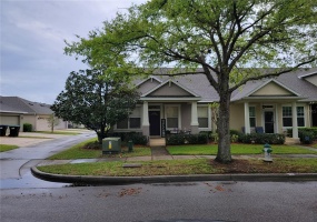 2212 GLOSSY PRIVET DRIVE, ORLANDO, Florida 32828, 3 Bedrooms Bedrooms, ,2 BathroomsBathrooms,Residential,For Sale,GLOSSY PRIVET,O6011946
