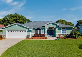 411 SMILEY COURT, WINTER HAVEN, Florida 33884, 4 Bedrooms Bedrooms, ,2 BathroomsBathrooms,Residential,For Sale,SMILEY,T3362032