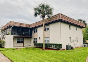 33 WINDTREE LANE, WINTER GARDEN, Florida 34787, 2 Bedrooms Bedrooms, ,2 BathroomsBathrooms,Residential,For Sale,WINDTREE,O6012714