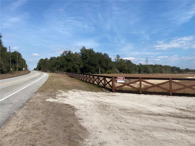 19240 COUNTY ROAD 561, CLERMONT, Florida 34711, 2 Bedrooms Bedrooms, ,1 BathroomBathrooms,Residential,For Sale,COUNTY ROAD 561,O6012873