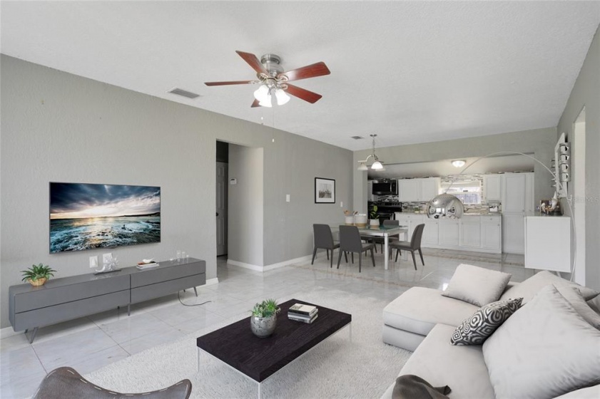 2806 SANKA DRIVE, ORLANDO, Florida 32826, 4 Bedrooms Bedrooms, ,2 BathroomsBathrooms,Residential,For Sale,SANKA,O6010116