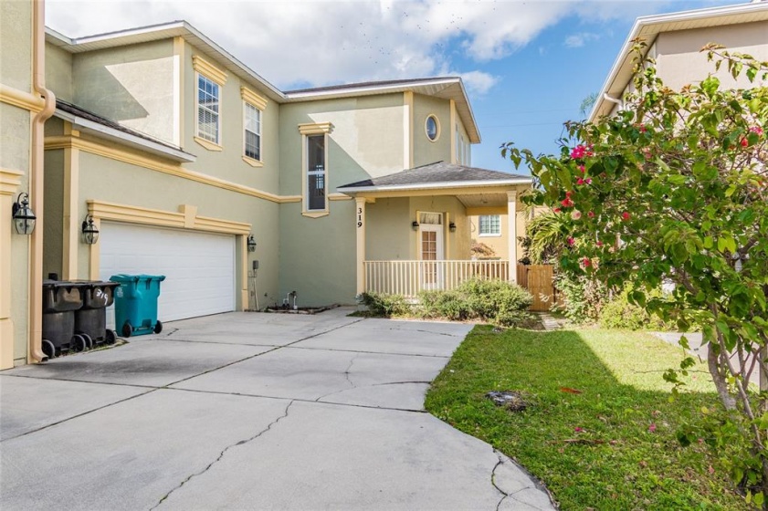 319 BAY RUN STREET, ORLANDO, Florida 32804, 3 Bedrooms Bedrooms, ,2 BathroomsBathrooms,Residential,For Sale,BAY RUN,T3360847