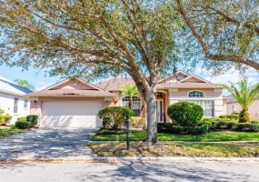 227 WALTON HEATH DRIVE, ORLANDO, Florida 32828, 4 Bedrooms Bedrooms, ,3 BathroomsBathrooms,Residential,For Sale,WALTON HEATH,O6012204