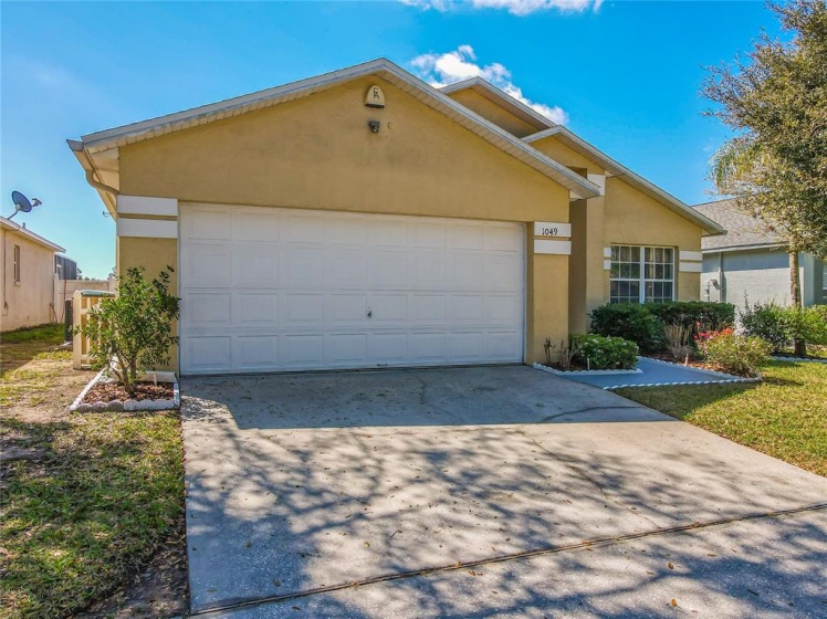 1049 WINDING WATER WAY, CLERMONT, Florida 34714, 5 Bedrooms Bedrooms, ,2 BathroomsBathrooms,Residential,For Sale,WINDING WATER WAY,O6012230