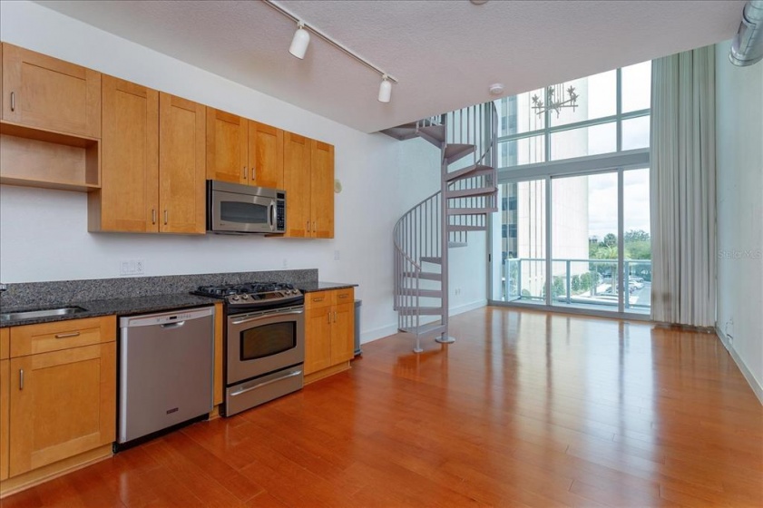 150 ROBINSON STREET, ORLANDO, Florida 32801, 1 Bedroom Bedrooms, ,1 BathroomBathrooms,Residential,For Sale,ROBINSON,O6012272