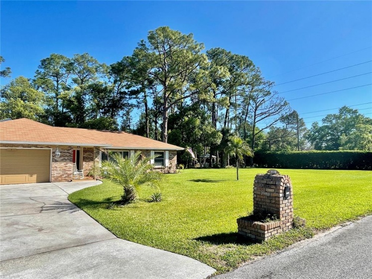 8301 STARR DRIVE, ORLANDO, Florida 32818, 6 Bedrooms Bedrooms, ,3 BathroomsBathrooms,Residential,For Sale,STARR,G5053241