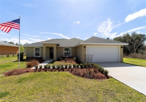 4 HEMLOCK CIRCLE, OCALA, Florida 34472, 3 Bedrooms Bedrooms, ,2 BathroomsBathrooms,Residential,For Sale,HEMLOCK,OM636295