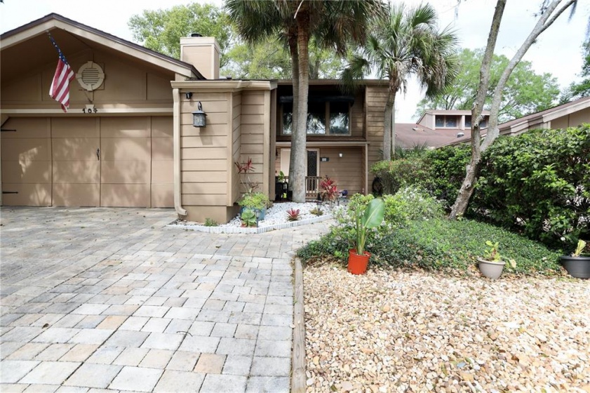 104 BRIDGEWAY CIRCLE, LONGWOOD, Florida 32779, 3 Bedrooms Bedrooms, ,2 BathroomsBathrooms,Residential,For Sale,BRIDGEWAY,S5064773