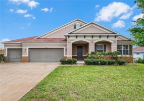 4805 BARBADOS LOOP, CLERMONT, Florida 34711, 3 Bedrooms Bedrooms, ,3 BathroomsBathrooms,Residential,For Sale,BARBADOS,O6011352