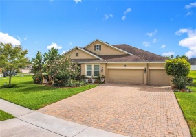 143 BROAD STREET, WINTER HAVEN, Florida 33881, 4 Bedrooms Bedrooms, ,3 BathroomsBathrooms,Residential,For Sale,BROAD,P4919981