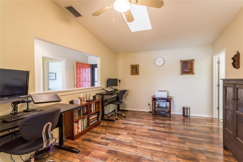 3869 WILSHIRE CIRCLE, SARASOTA, Florida 34238, 2 Bedrooms Bedrooms, ,2 BathroomsBathrooms,Residential,For Sale,WILSHIRE,A4528909