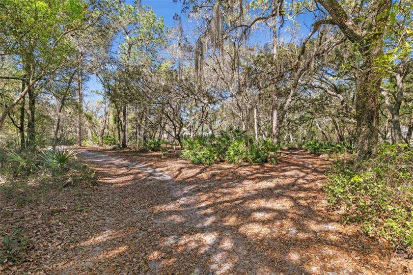 5700 MARKHAM WOODS ROAD, LAKE MARY, Florida 32746, 4 Bedrooms Bedrooms, ,3 BathroomsBathrooms,Residential,For Sale,MARKHAM WOODS,O6012800