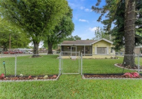 136 PROSPECT AVENUE, WINTER HAVEN, Florida 33880, 2 Bedrooms Bedrooms, ,1 BathroomBathrooms,Residential,For Sale,PROSPECT,P4920044