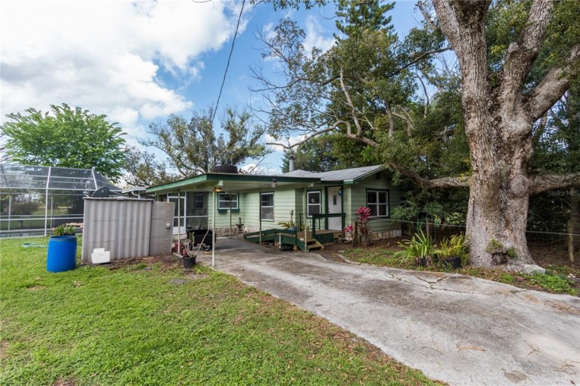841 IRENE DRIVE, AUBURNDALE, Florida 33823, 2 Bedrooms Bedrooms, ,2 BathroomsBathrooms,Residential,For Sale,IRENE,P4920048