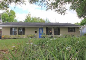 3914 PELICAN LANE, ORLANDO, Florida 32803, 3 Bedrooms Bedrooms, ,2 BathroomsBathrooms,Residential,For Sale,PELICAN,O6013126