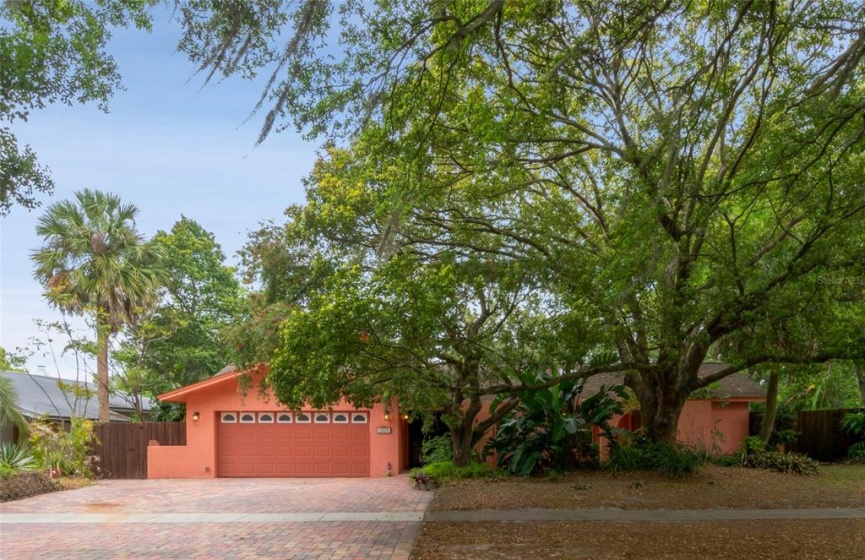 2675 TUSCARORA TRAIL, MAITLAND, Florida 32751, 4 Bedrooms Bedrooms, ,3 BathroomsBathrooms,Residential,For Sale,TUSCARORA,O6013193